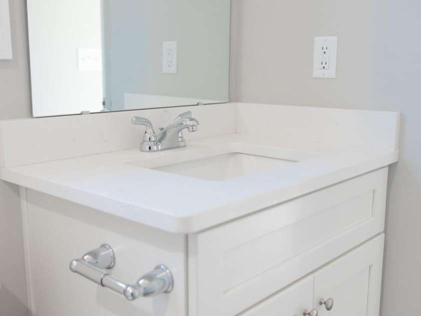 308 New Street, York, SC 29745.  MLS# CAR4326526, YatesRealty ID 9761. 