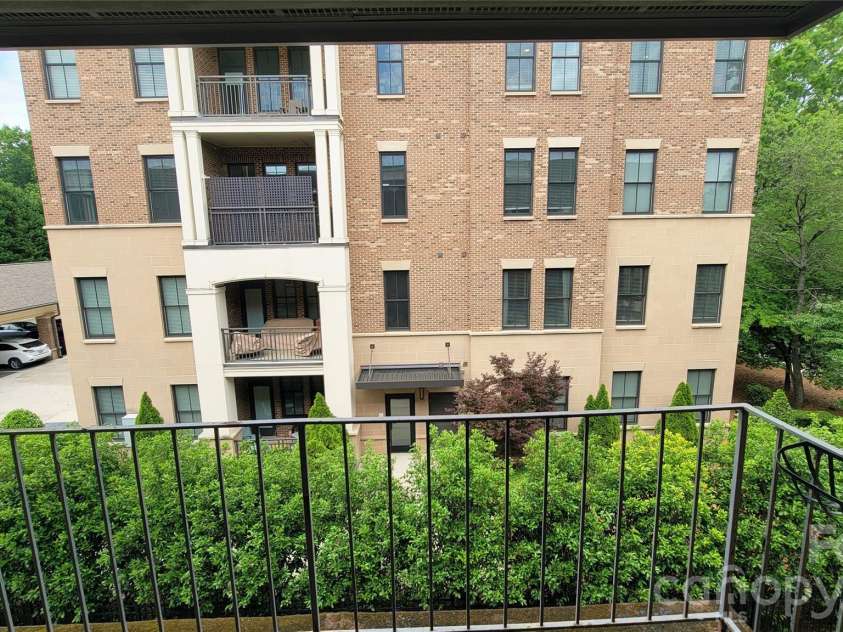 1323 Queens Road, Charlotte, NC 28207.  MLS# CAR4303890, YatesRealty ID 9762. Balcony view