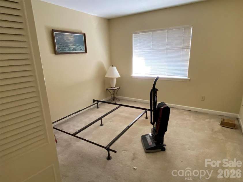 1323 Queens Road, Charlotte, NC 28207.  MLS# CAR4417616, YatesRealty ID 9762. Bedroom 2