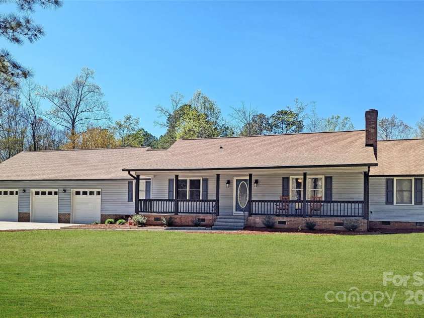 4487 Catawba Burris Road, Denver, NC 28037.  MLS# CAR4240809, YatesRealty ID 9763. 