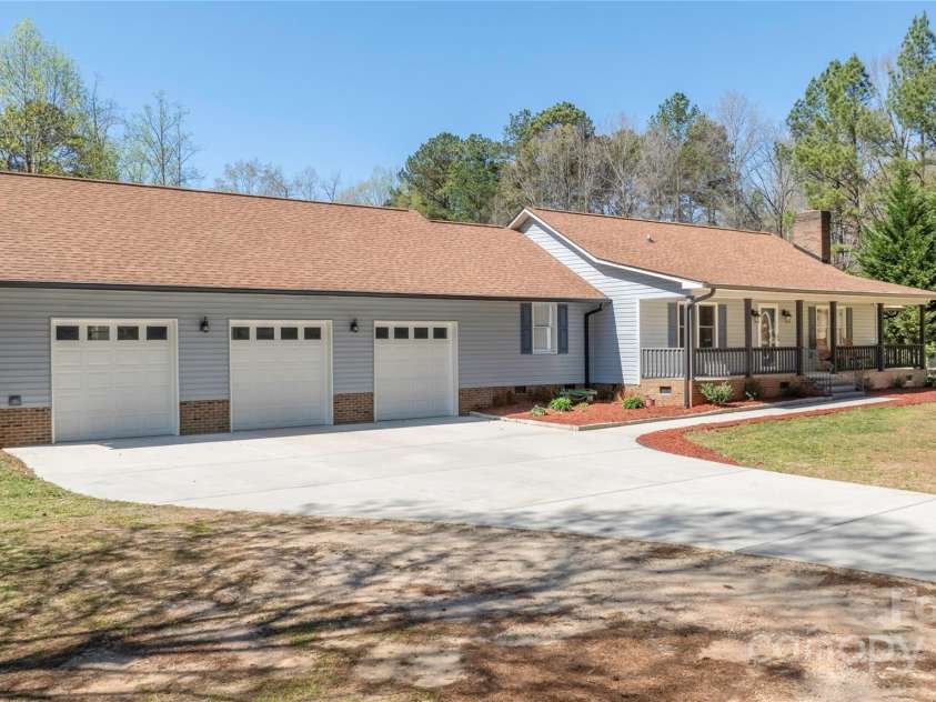 4487 Catawba Burris Road, Denver, NC 28037.  MLS# CAR4240809, YatesRealty ID 9763. 