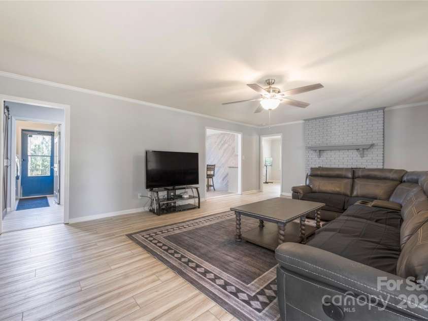 4487 Catawba Burris Road, Denver, NC 28037.  MLS# CAR4240809, YatesRealty ID 9763. 