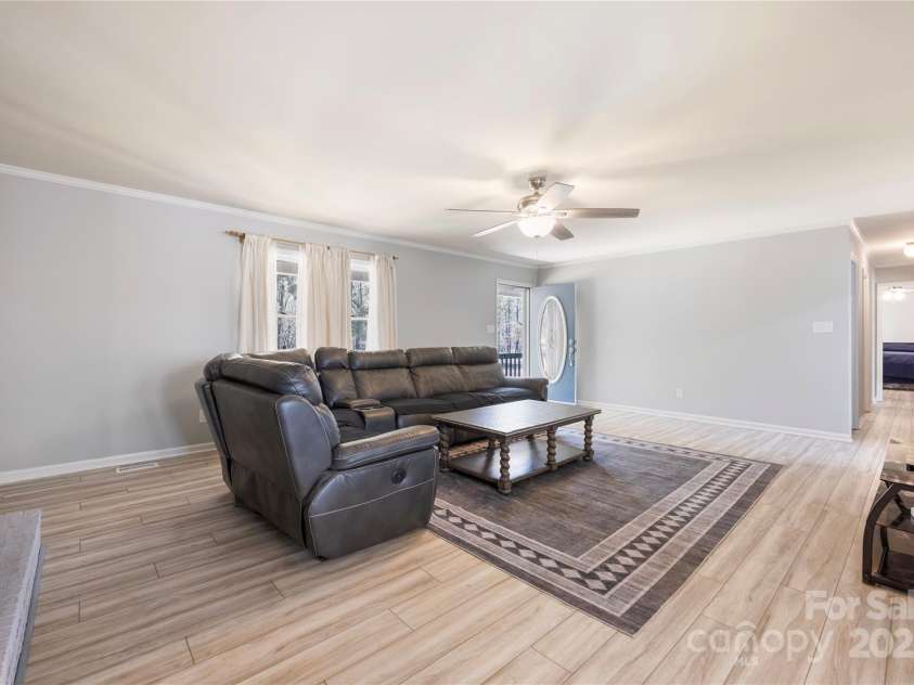 4487 Catawba Burris Road, Denver, NC 28037.  MLS# CAR4240809, YatesRealty ID 9763. 