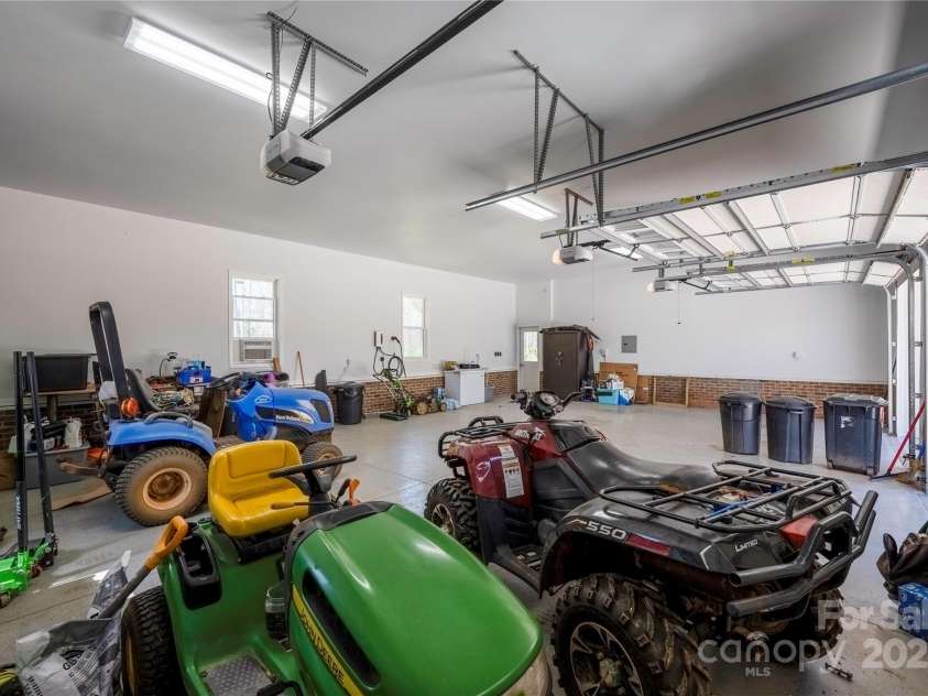 4487 Catawba Burris Road, Denver, NC 28037.  MLS# CAR4240809, YatesRealty ID 9763. 