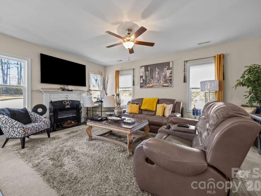 58 Trailblazer Lane, Garner, NC 27529.  MLS# CAR4321444, YatesRealty ID 9763. 