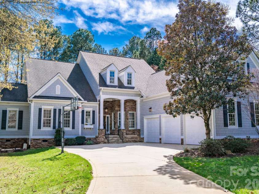 4536 Rustling Woods Drive, Denver, NC 28037.  MLS# CAR4348887, YatesRealty ID 9764. 