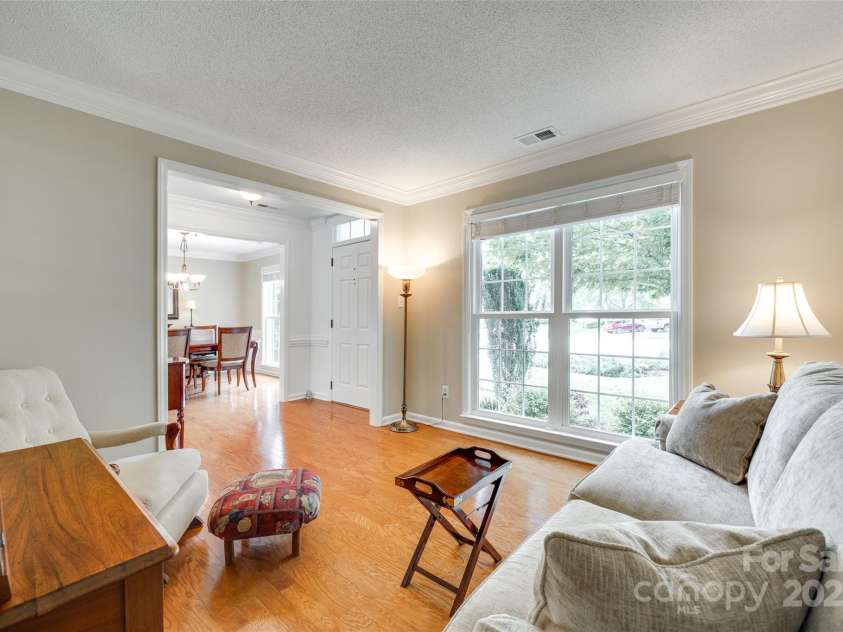 15306 Gower Court, Charlotte, NC 28278.  MLS# CAR4251500, YatesRealty ID 9765. 