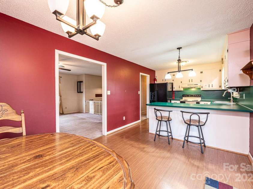 2570 Raintree Street, Connelly Springs, NC 28612.  MLS# CAR4321326, YatesRealty ID 977. 