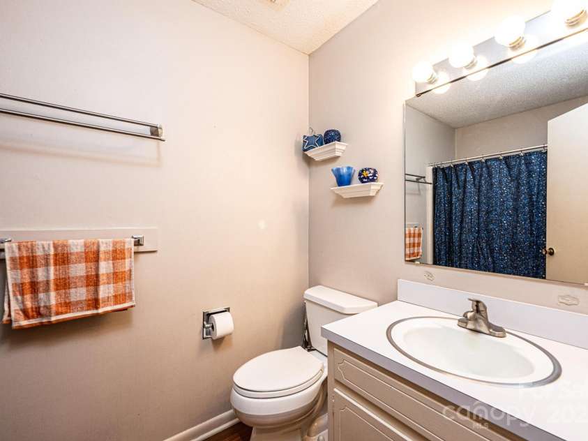 2570 Raintree Street, Connelly Springs, NC 28612.  MLS# CAR4321326, YatesRealty ID 977. 