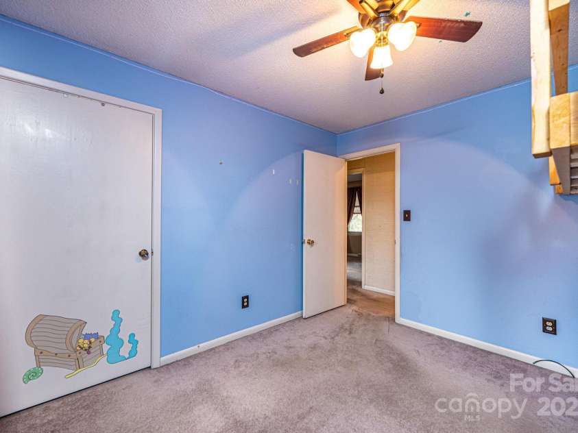 2570 Raintree Street, Connelly Springs, NC 28612.  MLS# CAR4321326, YatesRealty ID 977. 