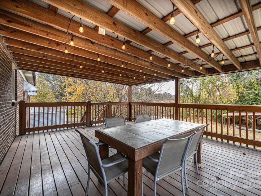 2570 Raintree Street, Connelly Springs, NC 28612.  MLS# CAR4321326, YatesRealty ID 977. 