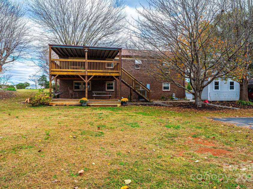 2570 Raintree Street, Connelly Springs, NC 28612.  MLS# CAR4321326, YatesRealty ID 977. 
