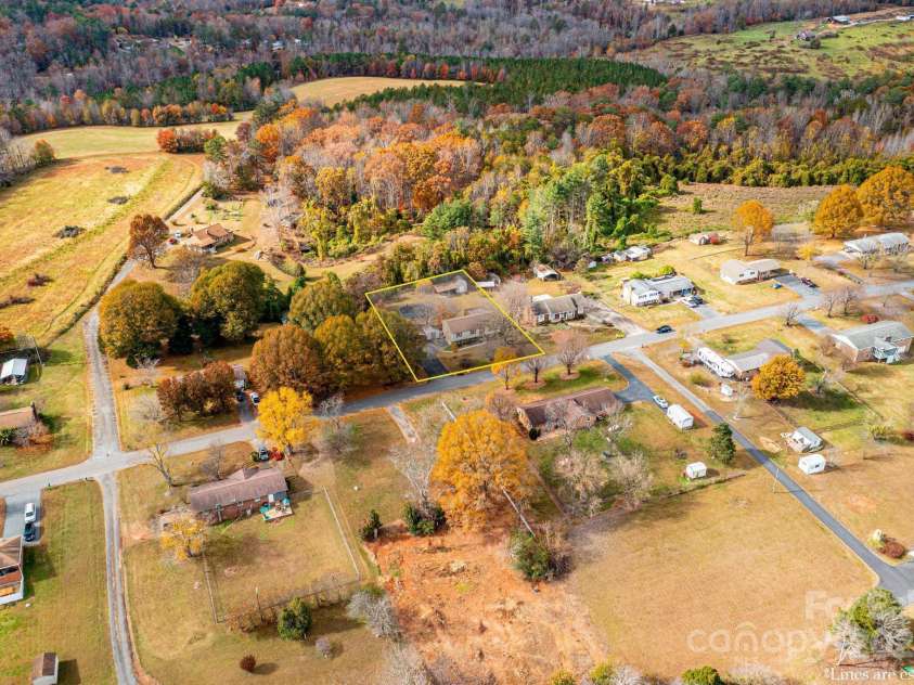 2570 Raintree Street, Connelly Springs, NC 28612.  MLS# CAR4321326, YatesRealty ID 977. 