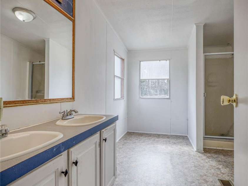 7530 Shady Oaks Road, Connelly Springs, NC 28612.  MLS# CAR4231124, YatesRealty ID 9770. 