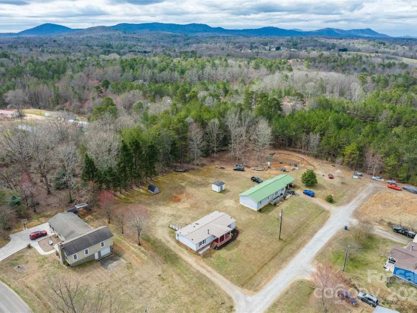 7530 Shady Oaks Road, Connelly Springs, NC 28612.  MLS# CAR4231124, YatesRealty ID 9770. 