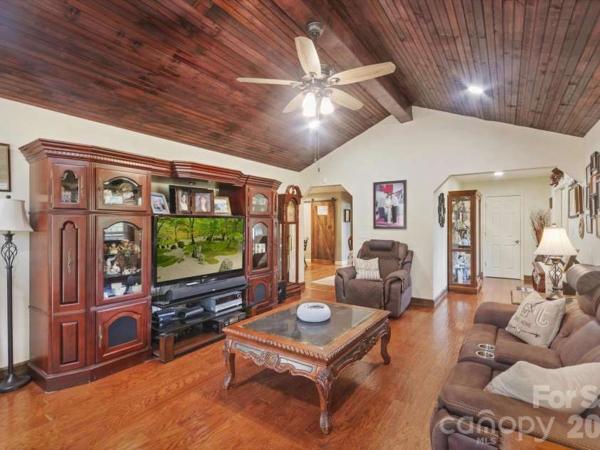 810 Mount Hebron Road, Old Fort, NC 28762.  MLS# CAR4367225, YatesRealty ID 9770. 