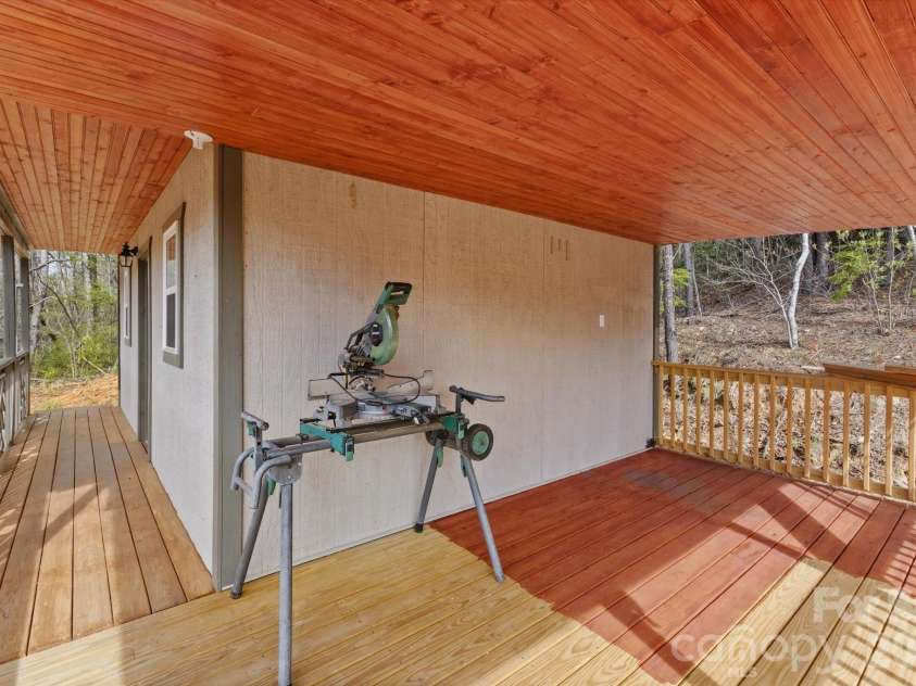 810 Mount Hebron Road, Old Fort, NC 28762.  MLS# CAR4367225, YatesRealty ID 9770. 