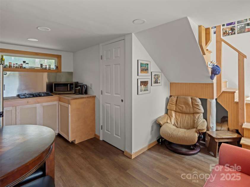 250 Mondamin Road, Zirconia, NC 28790.  MLS# CAR4248567, YatesRealty ID 9771. Cottage interior