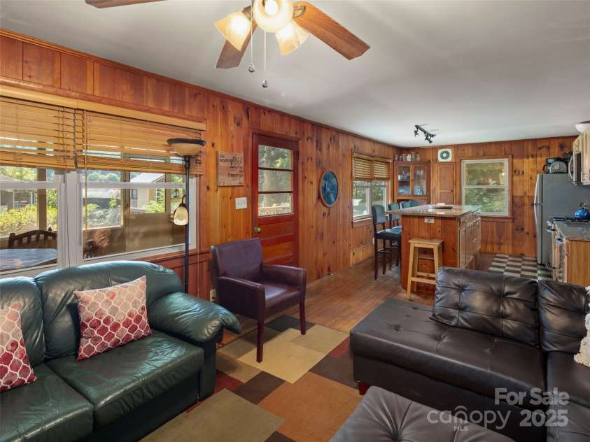 250 Mondamin Road, Zirconia, NC 28790.  MLS# CAR4248567, YatesRealty ID 9771. Main house living area