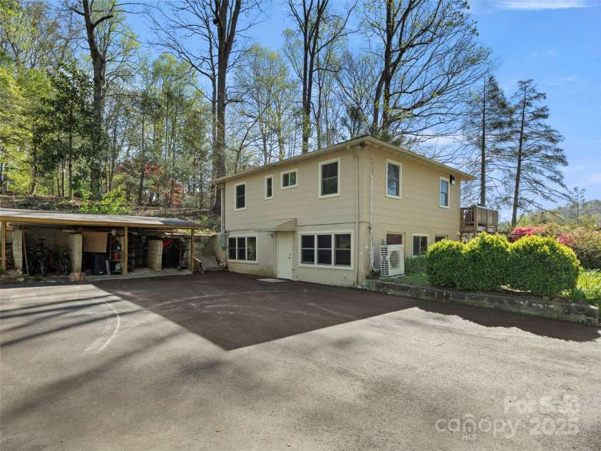 250 Mondamin Road, Zirconia, NC 28790.  MLS# CAR4248567, YatesRealty ID 9771. Parking and storgae