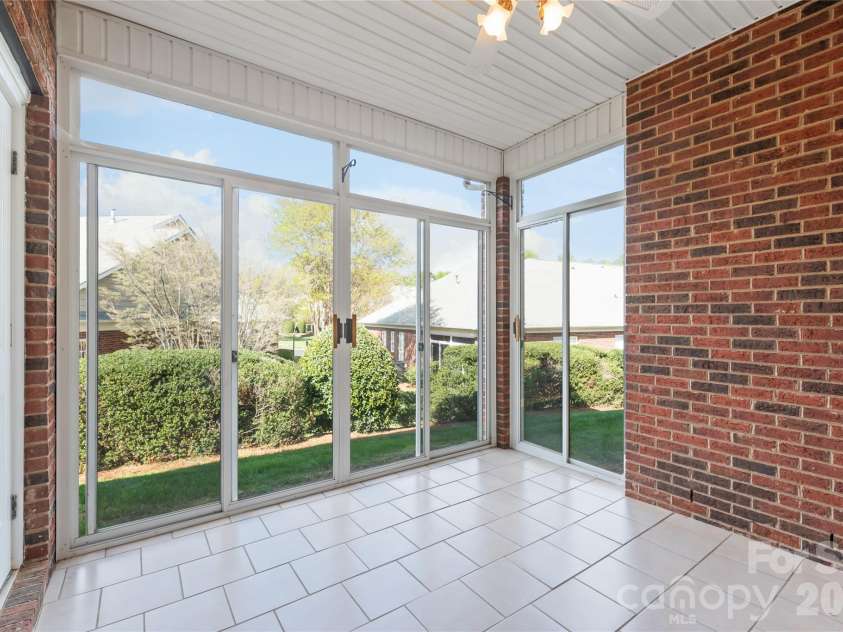 13440 Mint Lake Drive, Matthews, NC 28105.  MLS# CAR4366761, YatesRealty ID 9772. 