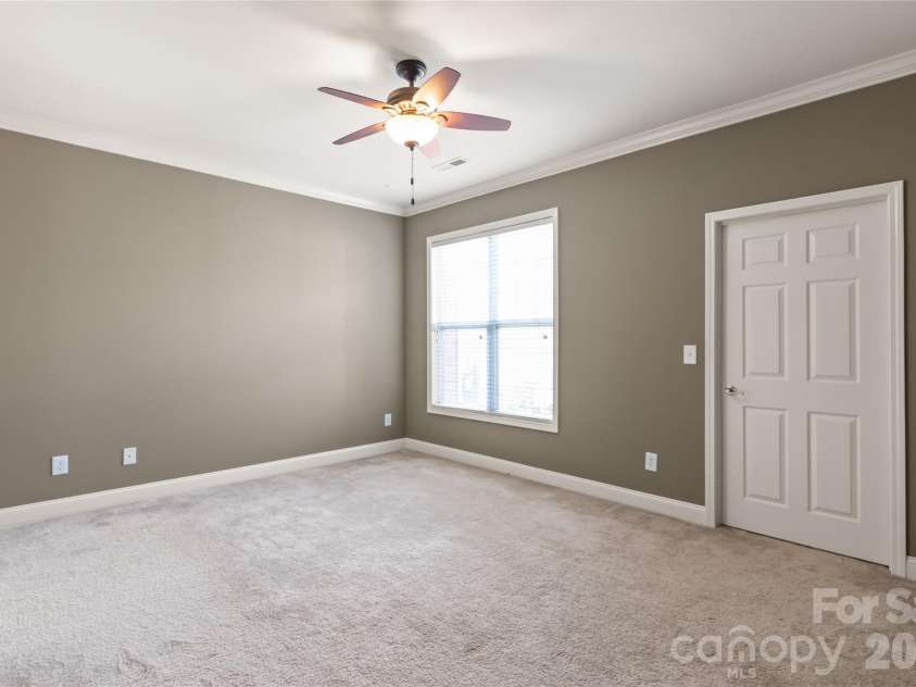 13440 Mint Lake Drive, Matthews, NC 28105.  MLS# CAR4366761, YatesRealty ID 9772. 