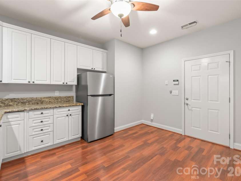 13440 Mint Lake Drive, Matthews, NC 28105.  MLS# CAR4366761, YatesRealty ID 9772. 