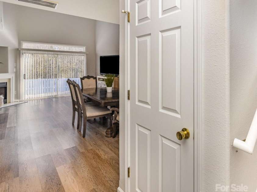 1751 Holliford Court, Charlotte, NC 28215.  MLS# CAR4227714, YatesRealty ID 9772. 