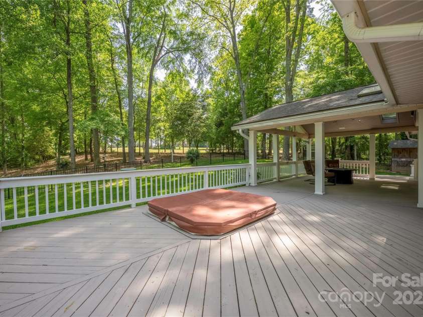 7888 Golf Course Drive, Denver, NC 28037.  MLS# CAR4251920, YatesRealty ID 9773. 