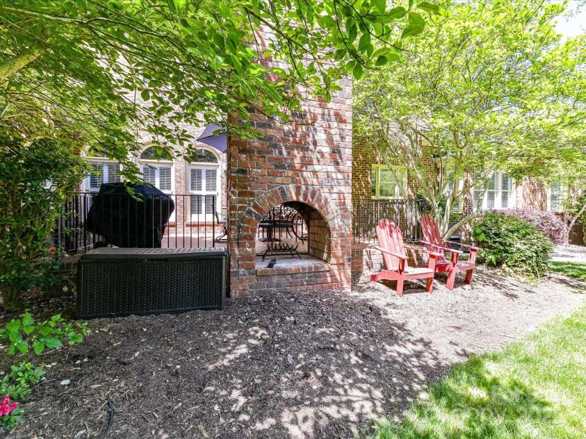 14629 Jockeys Ridge Drive, Charlotte, NC 28277.  MLS# CAR4218367, YatesRealty ID 9774. 