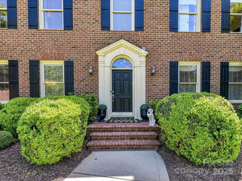 14629 Jockeys Ridge Drive, Charlotte, NC 28277.  MLS# CAR4218367, YatesRealty ID 9774. 