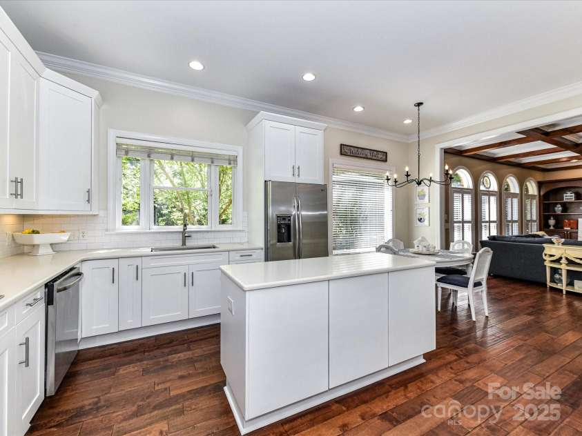 14629 Jockeys Ridge Drive, Charlotte, NC 28277.  MLS# CAR4218367, YatesRealty ID 9774. 