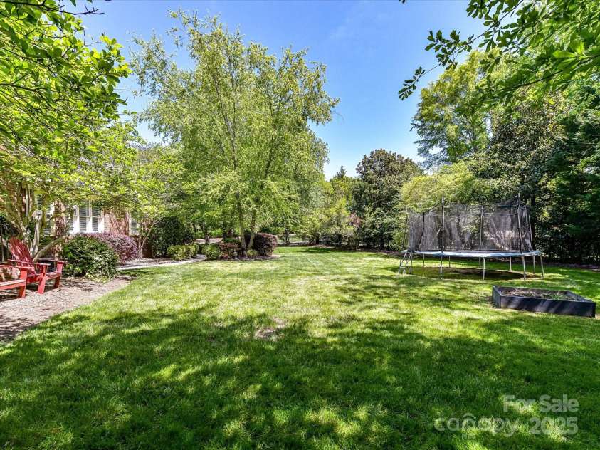 14629 Jockeys Ridge Drive, Charlotte, NC 28277.  MLS# CAR4218367, YatesRealty ID 9774. Flat Back yard