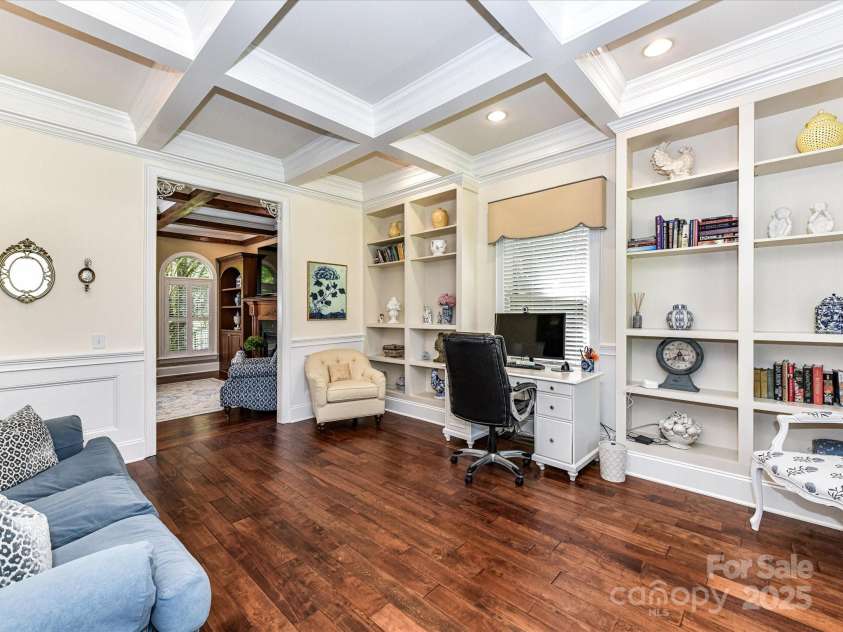14629 Jockeys Ridge Drive, Charlotte, NC 28277.  MLS# CAR4218367, YatesRealty ID 9774. Office / Living Room
