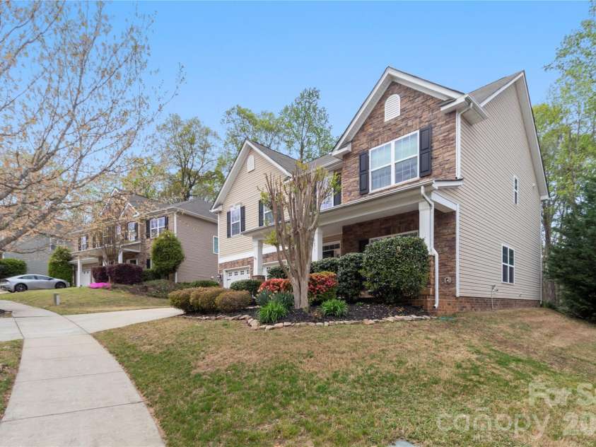 4873 Samuel Pinckney Drive, Belmont, NC 28012.  MLS# CAR4364374, YatesRealty ID 9774. 