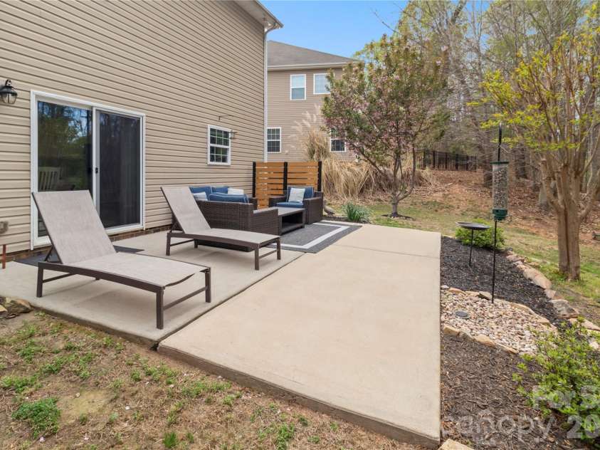4873 Samuel Pinckney Drive, Belmont, NC 28012.  MLS# CAR4364374, YatesRealty ID 9774. 
