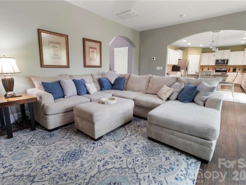 4873 Samuel Pinckney Drive, Belmont, NC 28012.  MLS# CAR4364374, YatesRealty ID 9774. 