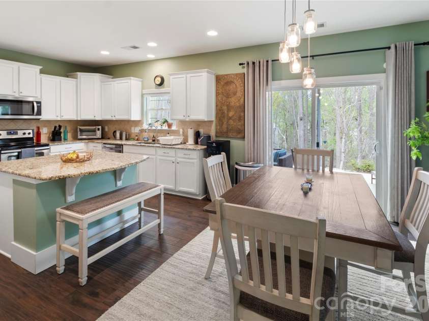 4873 Samuel Pinckney Drive, Belmont, NC 28012.  MLS# CAR4364374, YatesRealty ID 9774. 