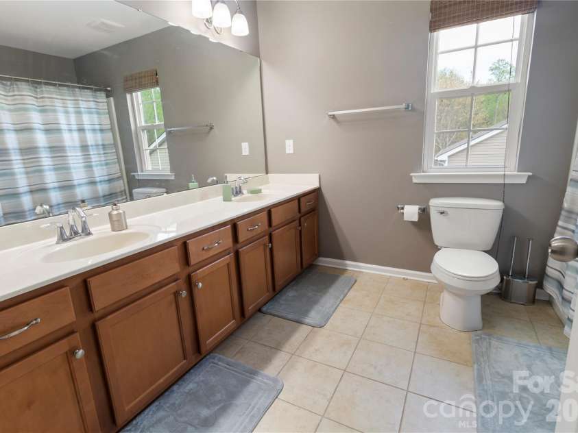 4873 Samuel Pinckney Drive, Belmont, NC 28012.  MLS# CAR4364374, YatesRealty ID 9774. 
