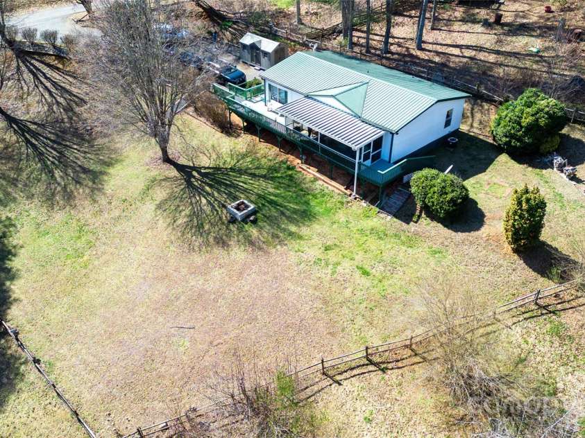 145 Meadowland Circle, Otto, NC 28763.  MLS# CAR4233905, YatesRealty ID 9775. 