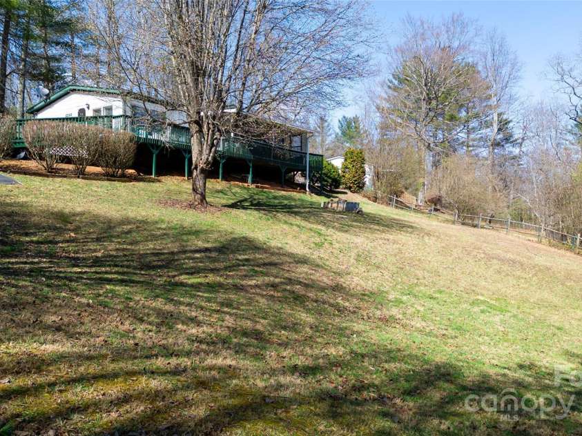 145 Meadowland Circle, Otto, NC 28763.  MLS# CAR4233905, YatesRealty ID 9775. 