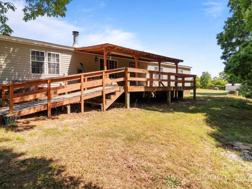 145 McCreek Drive, China Grove, NC 28023.  MLS# CAR4252985, YatesRealty ID 9777. 