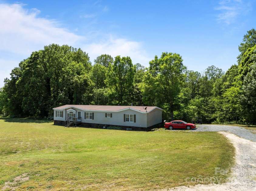 145 McCreek Drive, China Grove, NC 28023.  MLS# CAR4252985, YatesRealty ID 9777. 