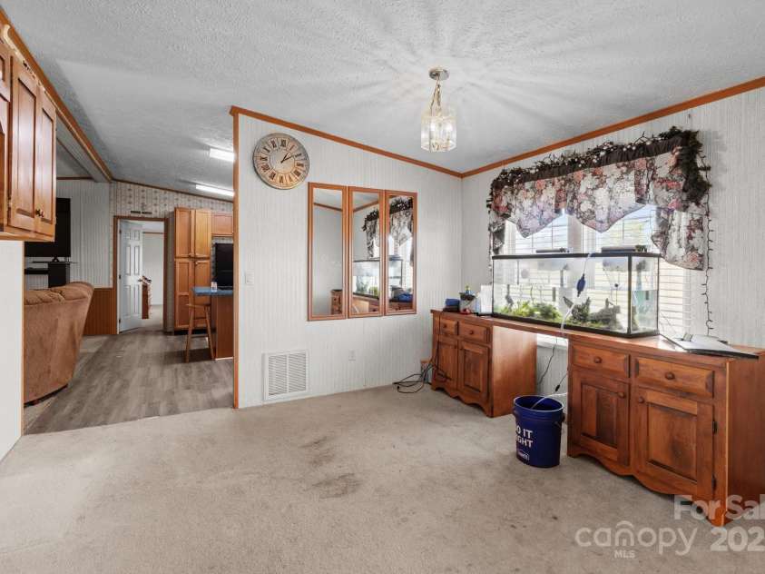 145 McCreek Drive, China Grove, NC 28023.  MLS# CAR4252985, YatesRealty ID 9777. Dining area