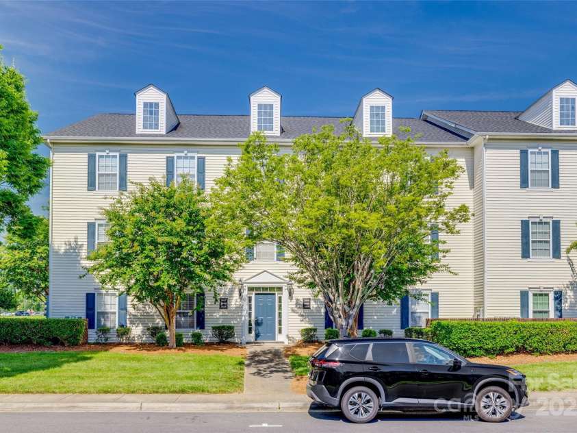 3849 Carl Parmer Drive, Harrisburg, NC 28075.  MLS# CAR4274593, YatesRealty ID 9778. 