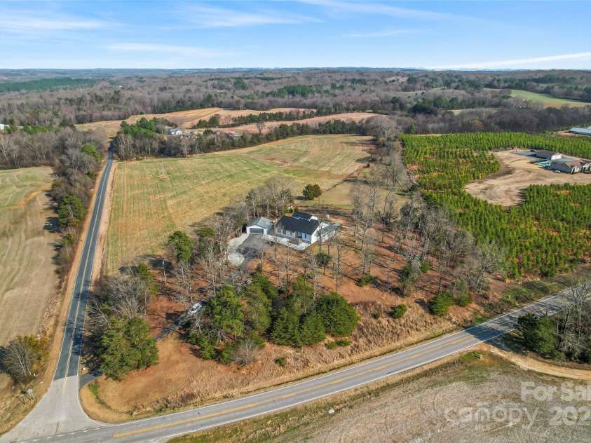 12 Poplin Road, Polkton, NC 28135.  MLS# CAR4220398, YatesRealty ID 9779. 