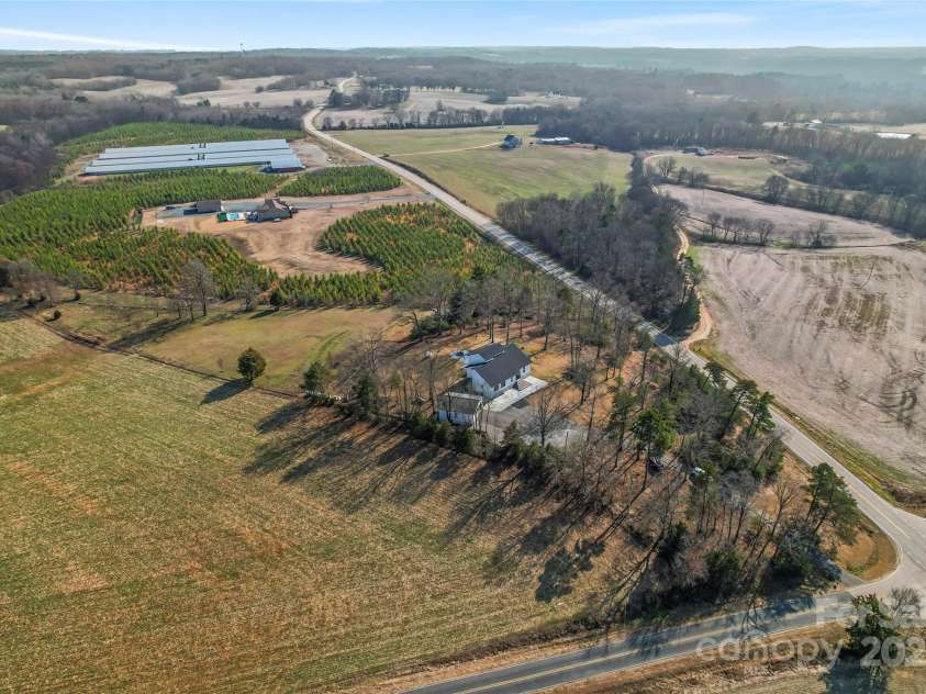 12 Poplin Road, Polkton, NC 28135.  MLS# CAR4220398, YatesRealty ID 9779. 