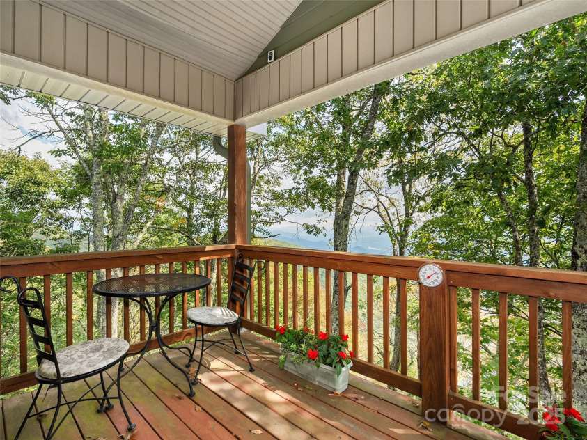 195 Simpson Lane, Maggie Valley, NC 28751.  MLS# CAR4312232, YatesRealty ID 978. 