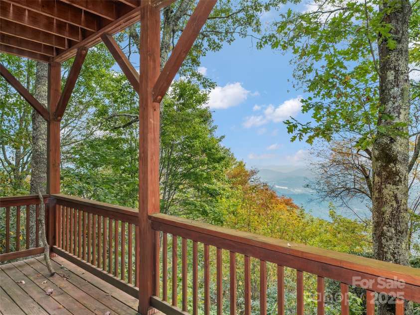 195 Simpson Lane, Maggie Valley, NC 28751.  MLS# CAR4312232, YatesRealty ID 978. 