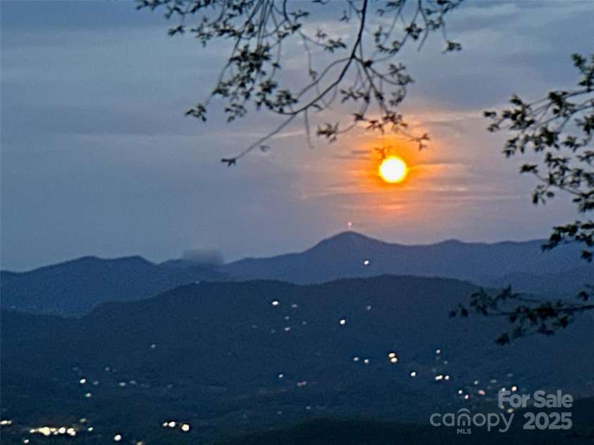 195 Simpson Lane, Maggie Valley, NC 28751.  MLS# CAR4312232, YatesRealty ID 978. 